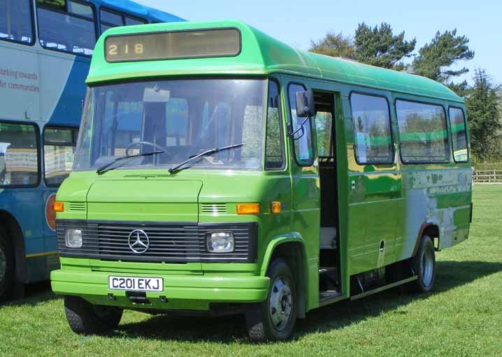 Maidstone & District Mercedes 608D Rootes 1001
